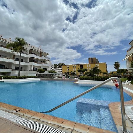 Pool Views Terrace Apartment Los Cristianos  Bagian luar foto
