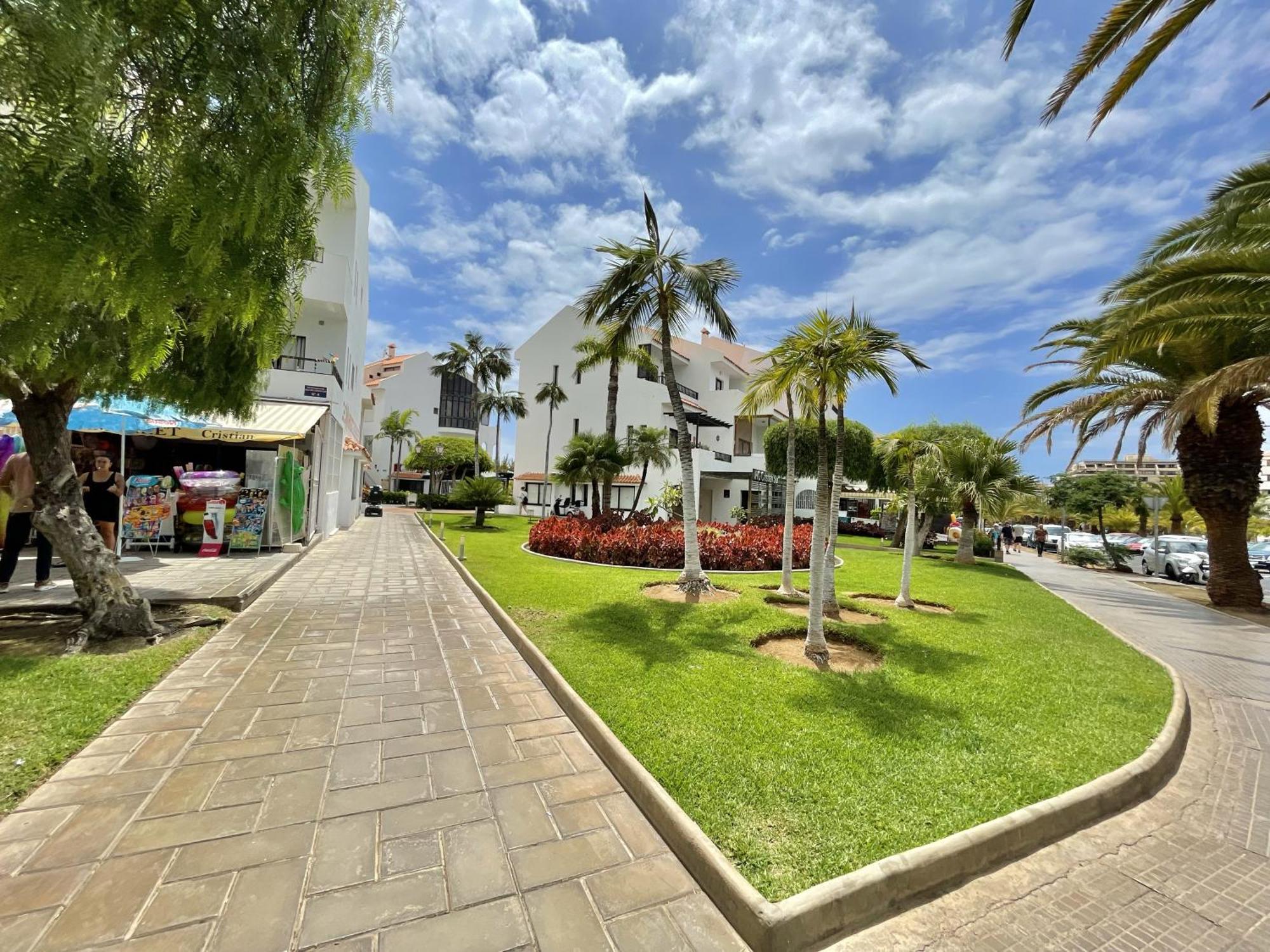 Pool Views Terrace Apartment Los Cristianos  Bagian luar foto