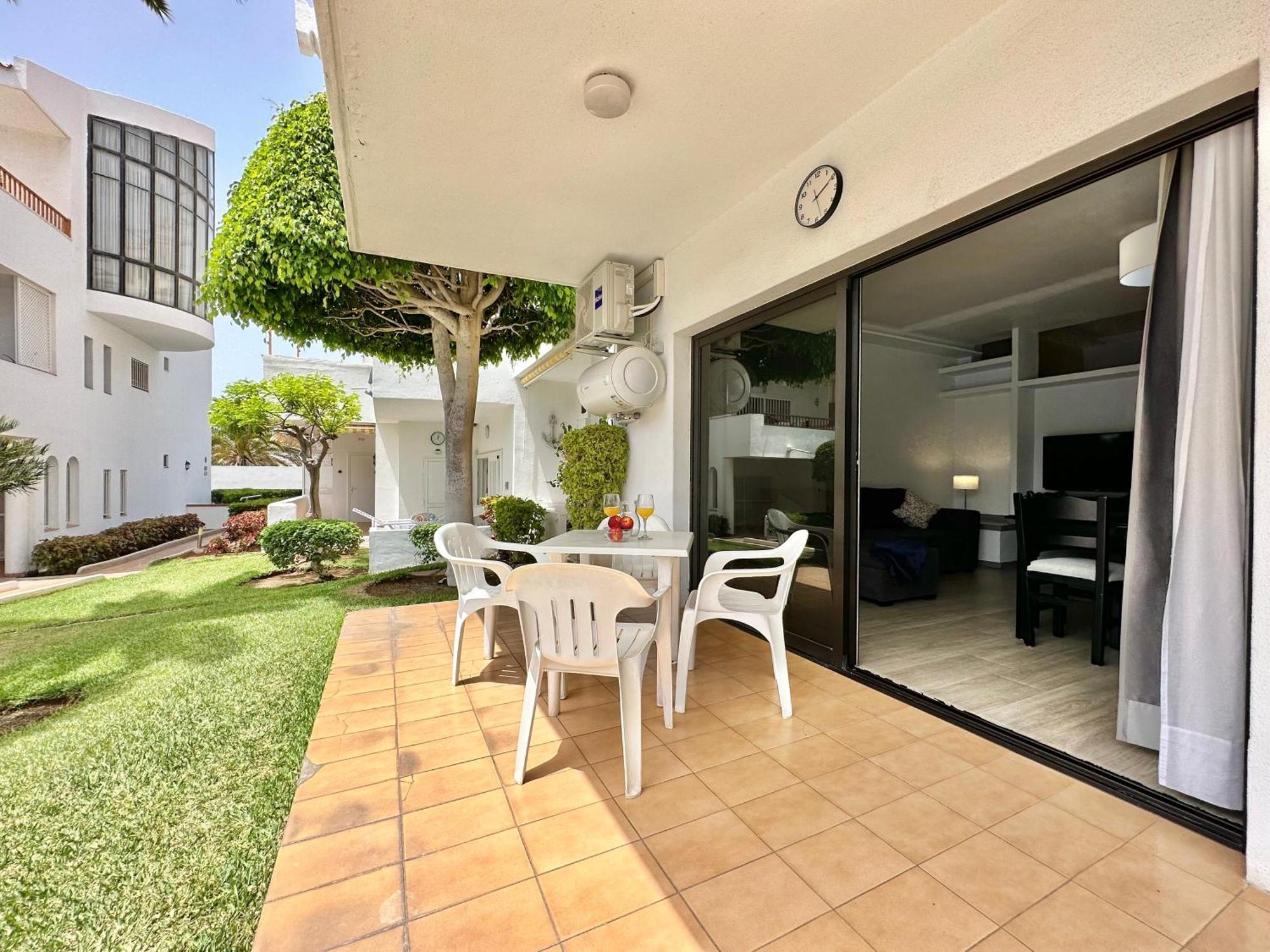 Pool Views Terrace Apartment Los Cristianos  Bagian luar foto